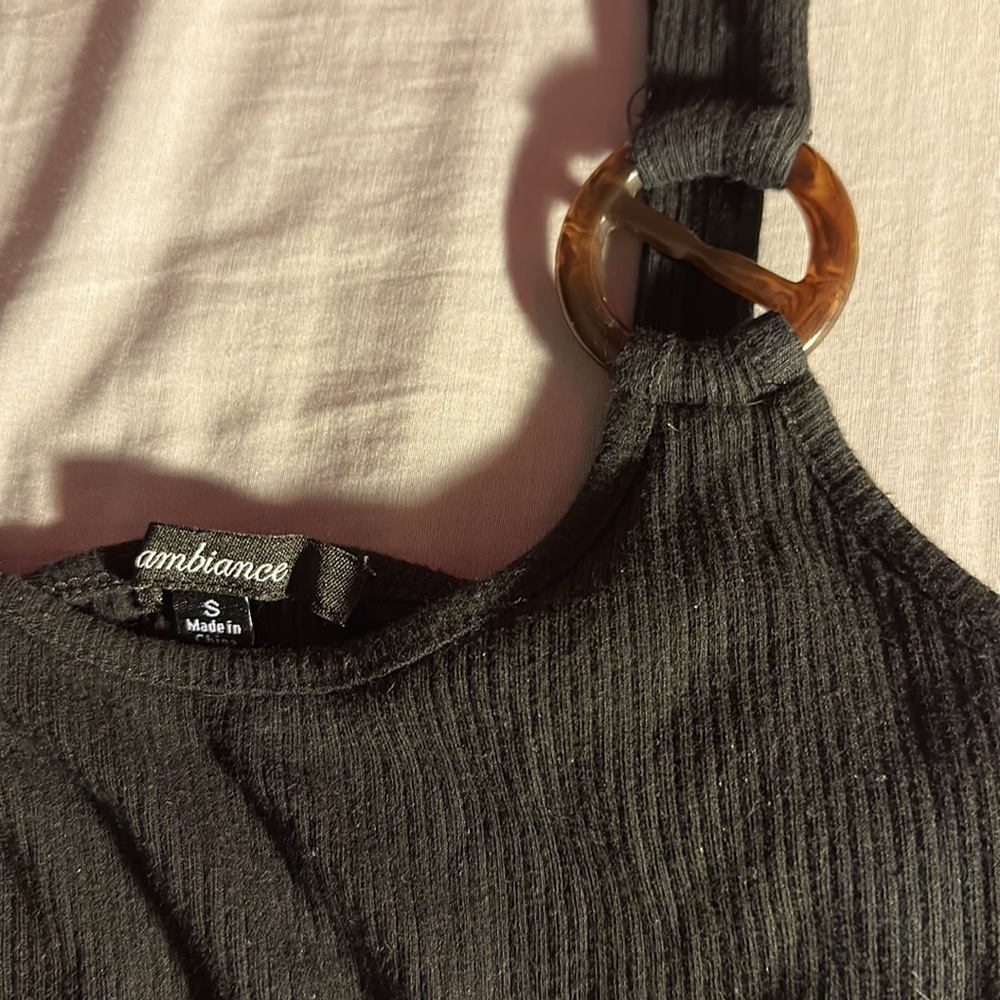 Black Ribbed Tank Top - Picture 3 of 4
